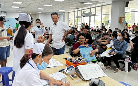 TP.HCM có hơn 600 nhân viên y tế nghỉ việc trong năm 2024