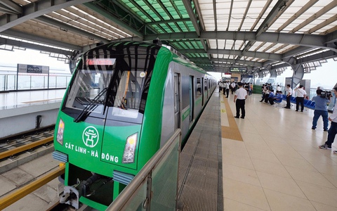 Thúc đẩy kết nối cứng và kết nối mềm