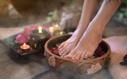 Chăm sóc 'trái tim thứ hai' sẽ giúp trẻ lâu, chữa chứng mất ngủ