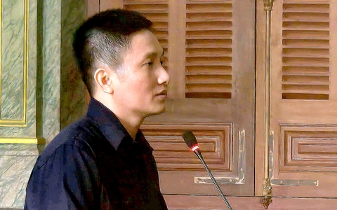 Phạt tù cựu cảnh sát hình sự 'vòi' 100 triệu đồng người vi phạm