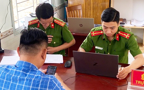 Chuyển nhầm 410 triệu đồng, một người ở Đăk Lắk được công an Quảng Nam hỗ trợ nhận lại tiền