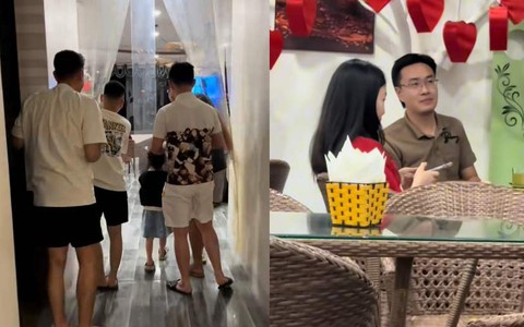 Cả nhóm bí mật kéo vào quán cà phê để xem mặt người yêu của bạn thân