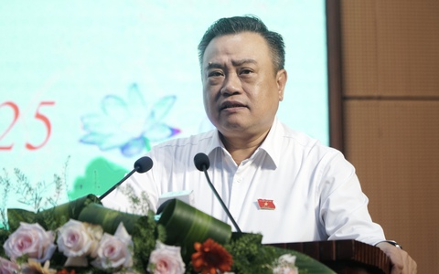 Chủ tịch Hà Nội: Lãnh đạo thành phố 'chạy' không kịp các sở sau khi tinh gọn bộ máy