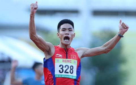 Lấp lánh Tạ Ngọc Tưởng