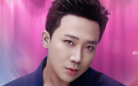 Trấn Thành dẫn Em xinh say hi, giao diện sao lạ thế