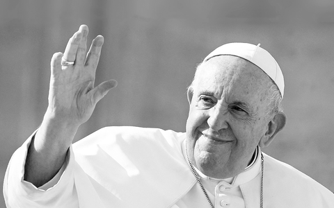 Giáo hoàng Francis qua đời