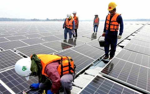 Mỹ đánh thuế mạnh pin mặt trời Đông Nam Á, áp thuế Campuchia 3.521%