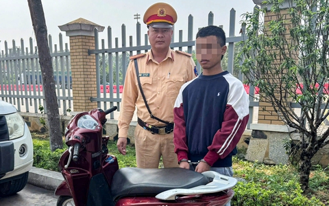 Trộm xe máy nhưng không biết đường, đi lạc vào cao tốc