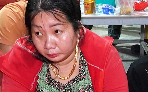 Công an ập vào bắt vụ lắc tài xỉu, tạm giam 19 người ở Tiền Giang