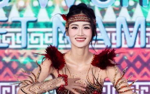 Ý Nhi hé lộ 'át chủ bài' chinh phục Miss World