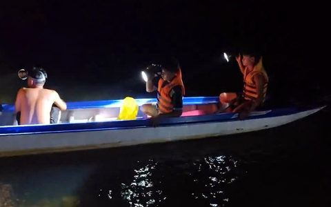 Lại thêm trẻ nhỏ bị nước cuốn mất tích khi tắm sông Bé