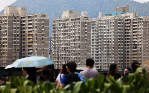 Chiến tranh thương mại áp lên đồng nhân dân tệ gây tổn hại nhu cầu nhà ở Hong Kong