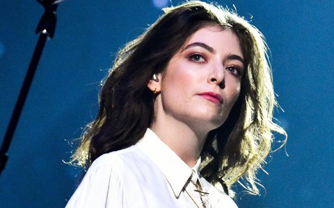 Lorde 'tái sinh' sau 4 năm im thin thít