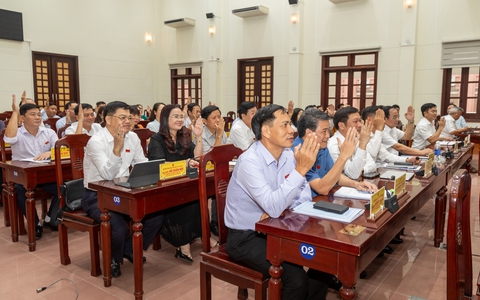 HĐND Quảng Trị thống nhất hợp nhất với Quảng Bình, nghiên cứu trung tâm chính trị mới