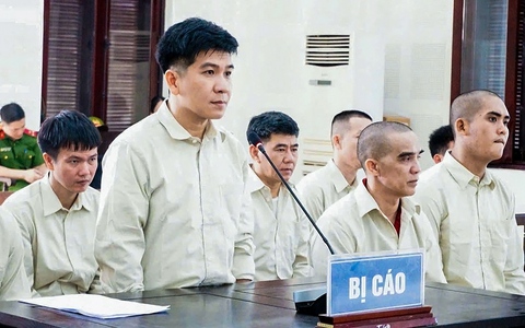 Đường dây làm giả hàng triệu cuốn sách giáo khoa
