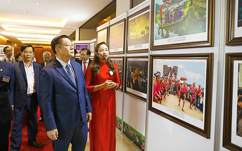 Văn học nghệ thuật góp tiếng nói hòa hợp dân tộc