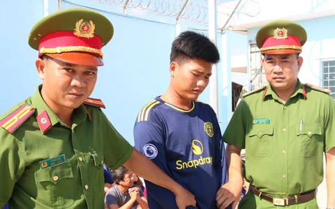 Lắc bầu cua ăn thua bằng tiền trong cơ sở cai nghiện ma túy, 5 học viên bị khởi tố