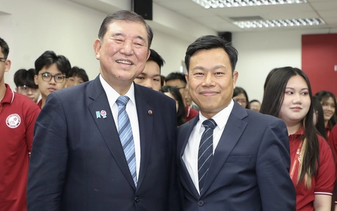 Thủ tướng Nhật Bản Ishiba Shigeru thăm Trường đại học Việt Nhật
