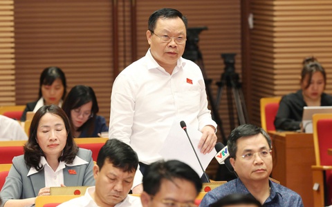 Đại biểu Hà Nội đề nghị duy trì các trung tâm hành chính công của TP, không lập ở xã phường