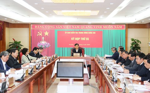 Ủy ban Kiểm tra Trung ương kỷ luật và đề nghị kỷ luật nhiều lãnh đạo, cựu lãnh đạo