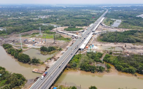 Tăng phí cao tốc TP.HCM - Long Thành - Dầu Giây trong quý 2-2025