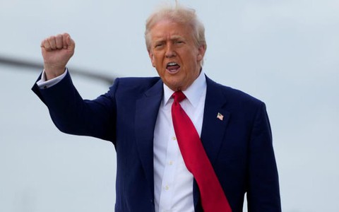 Ông Trump trấn an người Mỹ: Sẽ chiến thắng trong cuộc cách mạng kinh tế