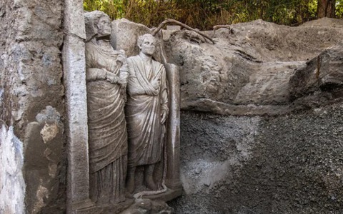 Phát hiện tượng gần bằng người thật tại thành phố cổ Pompeii