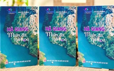 Hà Giang - Miền đá nở hoa