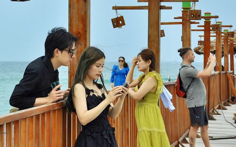 Tour biển đảo hút khách tham quan dịp giỗ Tổ Hùng Vương