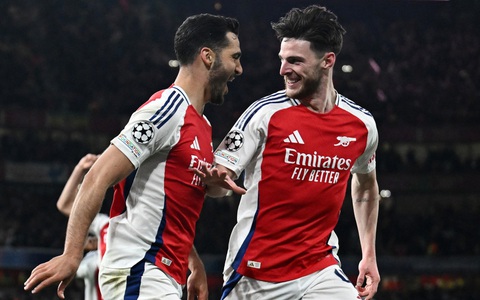 Sốc: Arsenal thắng Real Madrid 3 bàn không gỡ