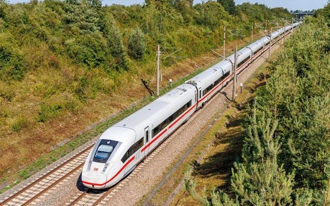 VinSpeed đăng ký đầu tư dự án đường sắt cao tốc Bắc - Nam, nỗ lực khởi công trước tháng 12-2025