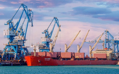 Vì sao Quảng Ngãi đề nghị đầu tư đường sắt nối Khu kinh tế Dung Quất?