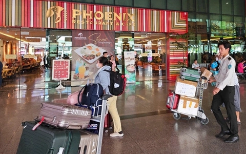 Kinh doanh dịch vụ sân bay ‘gà đẻ trứng vàng’, Sasco trả thu nhập nhân viên tăng hai con số