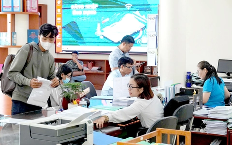Chuẩn bị để từ 1-7 ngồi nhà làm giấy tờ