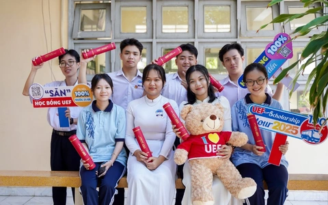 Học sinh Tây Nam Bộ nhận học bổng lên đến 100% từ UEF