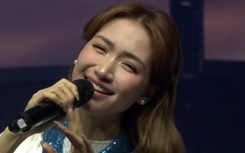 Hòa Minzy hát ca khúc Biển hát chiều nay trong chương trình 'Lời thề giữ biển'