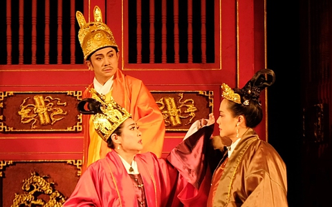 Lệ Chi viên nhắc nhở hiểm họa khi không nghĩ tới lợi ích của dân