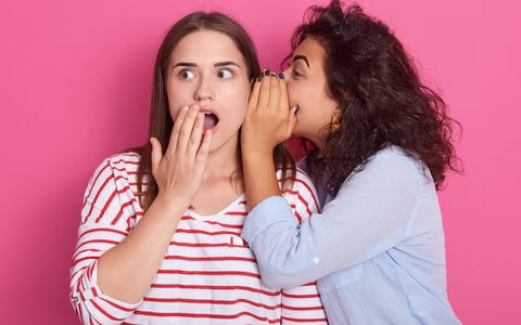 Khó tin nhưng có thật: Thói quen 'bà tám' cũng có lợi