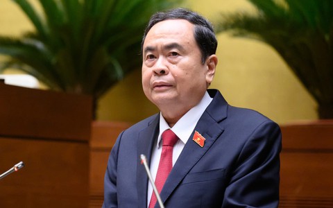 Chủ tịch Quốc hội: Nhiều cán bộ, đảng viên đã tự nguyện hy sinh quyền lợi vì sự phát triển chung