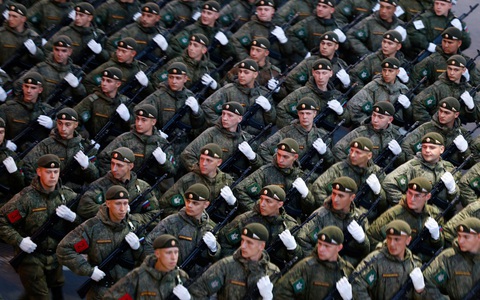Nga hủy diễu binh Ngày Chiến thắng ở Crimea