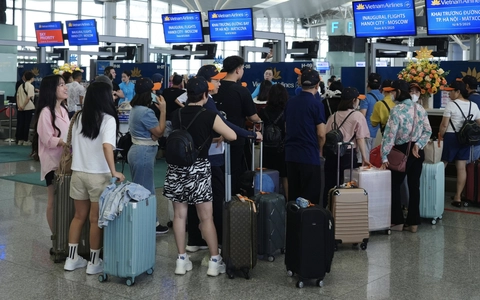 Nối lại đường bay đến Nga sau 3 năm gián đoạn, du lịch đón 'sóng' khách Nga