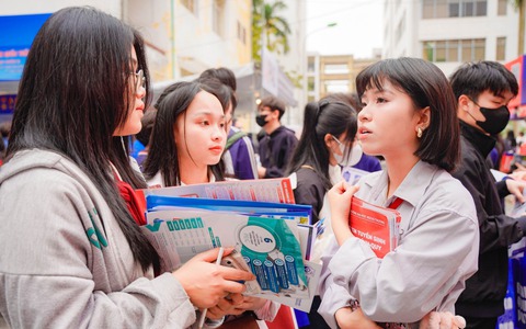 Trường đại học Ngoại thương quy đổi 100 điểm đánh giá năng lực HSA bằng 27 điểm