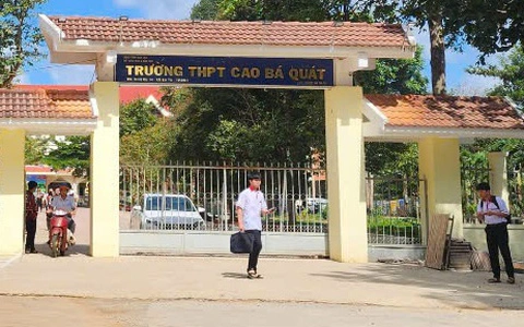 Kiểm tra vụ nhiều học sinh lớp 12 'tự nguyện' nghỉ học trước kỳ thi tốt nghiệp
