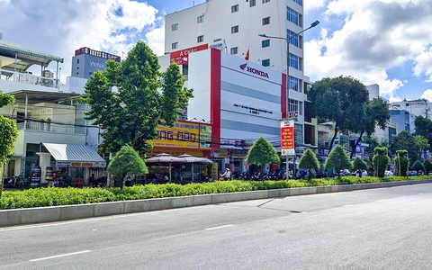 Không còn đậu xe tràn lan dưới lòng đường khu trung tâm Cần Thơ