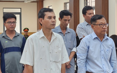 Xử phạt nhóm cán bộ Ban Dân tộc An Giang lập khống chứng từ