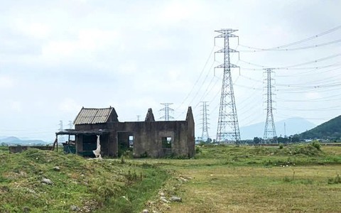 Dự án phân lũ chống ngập gần ngàn tỉ hơn chục năm vẫn dở dang