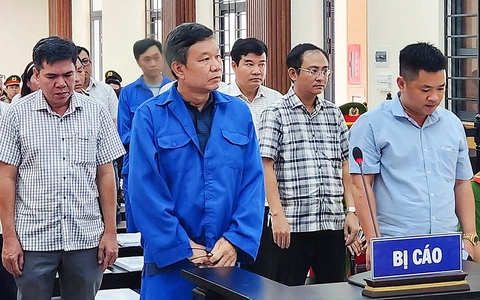 Vì sao cựu giám đốc ban quản lý dự án và đơn vị thi công ở An Giang hầu tòa?