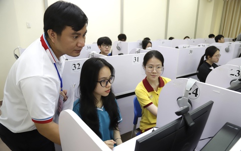 Trường đại học Sư phạm TP.HCM tuyển sinh kết hợp xét tuyển và thi tuyển