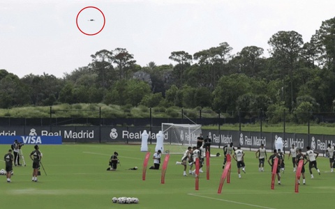 Real Madrid dùng flycam hỗ trợ tập luyện tại FIFA Club World Cup