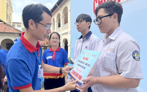 Sẵn sàng tiếp sức mùa thi 2025
